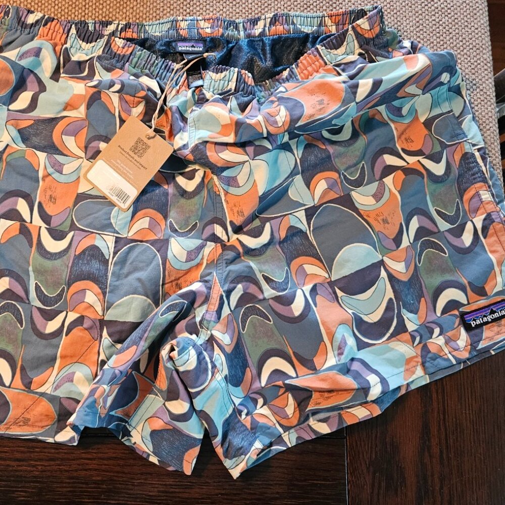 MENS Patagonia Swim Trunks Large Festive Design NEW